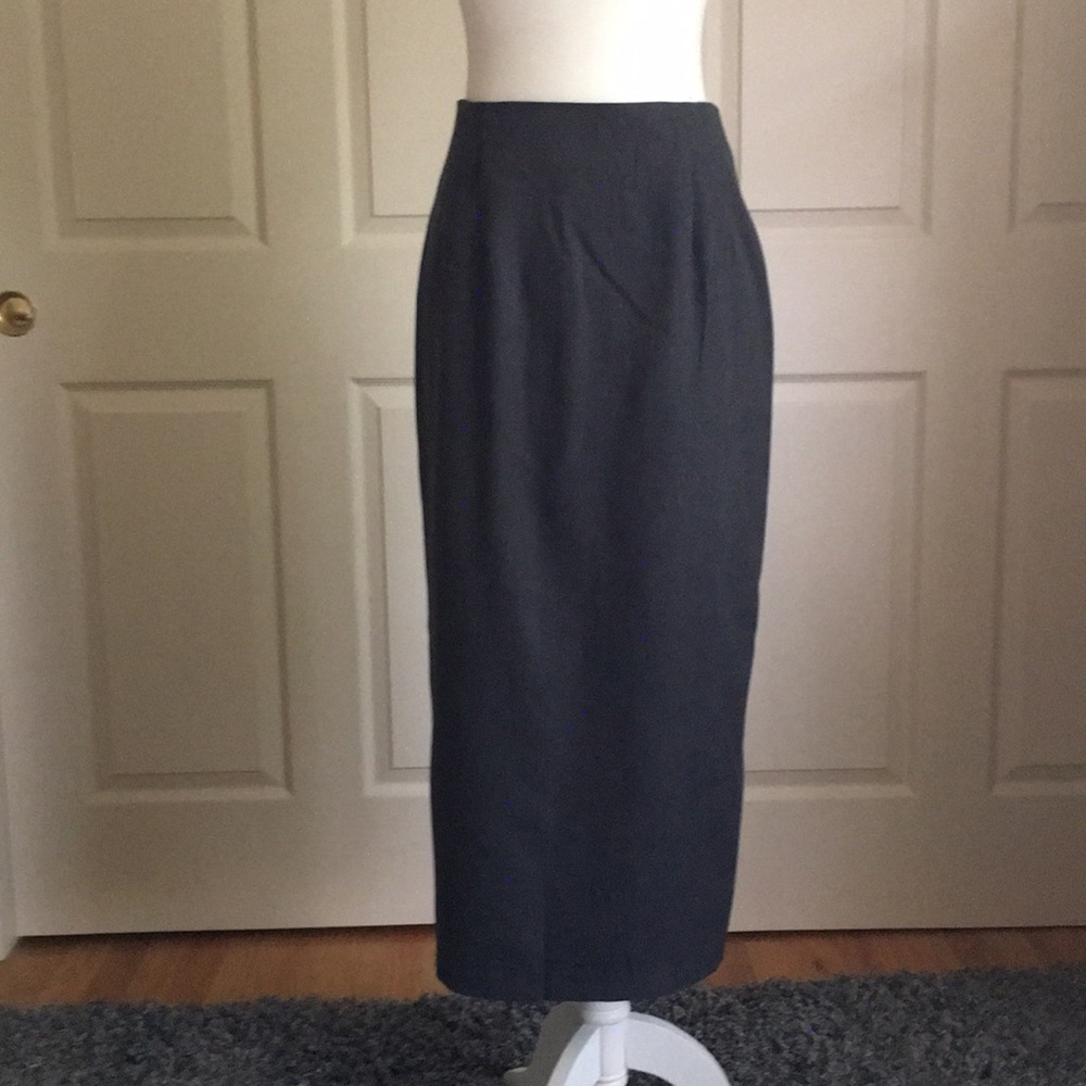 Long pencil skirt